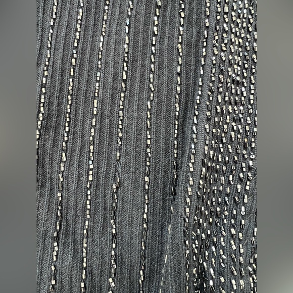 Ellen Tracy Navy Blue Beaded Embellish Full Sleeve Silk/Cashmere Top Size Large - Picture 9 of 13